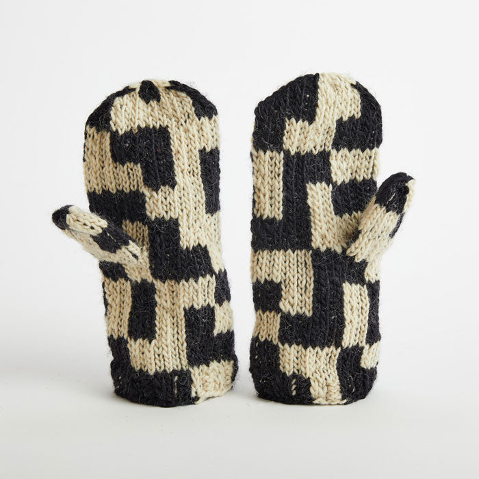 Mittens, Graph, Black