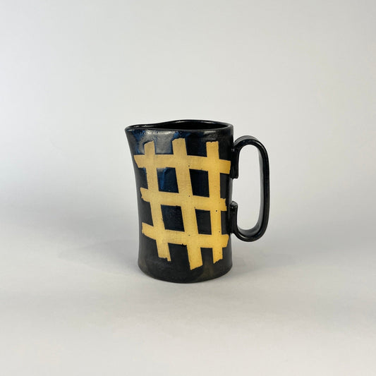 Pitcher Small, Black Weave