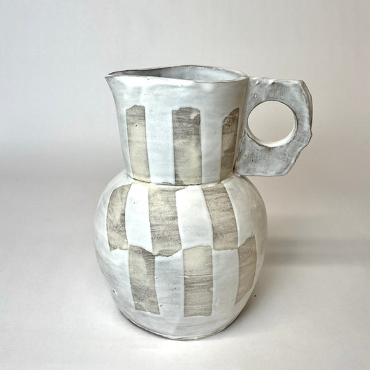 Graph Pitcher, Large White