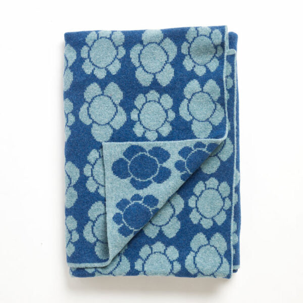 Blanket, Blue Flower Tile Throw